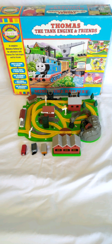 thomas bluebird miniature playset